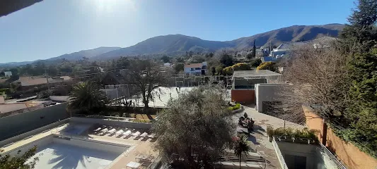 Hotel Hotel primero de mayo (camioneros)